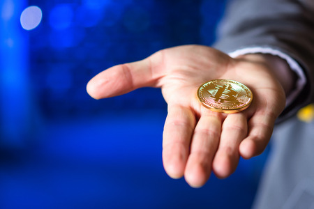 bitcion hand cryptocurrencyの写真素材