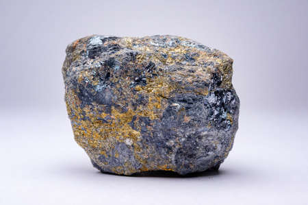 rock gold mineral piece geology stone oreの写真素材