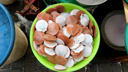 fresh raw scallops at traditional asian market