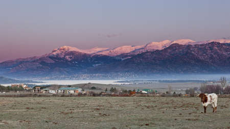 Sunrise in the Sierra de Guadarrama, Madrid.の写真素材