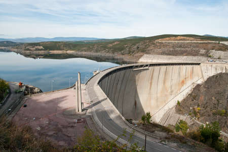 Panoramic view of the dam Atazar. Pentax K20D.のeditorial素材