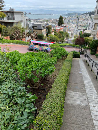 Up view from Lombard Streetの写真素材