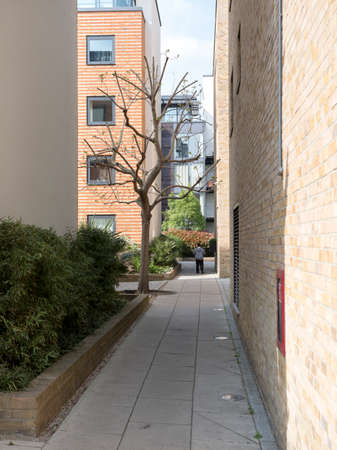 London, United Kingdom, 7 may 2017: housing and apartment buildings in london docklands near canary wharf on sunny day in springのeditorial素材