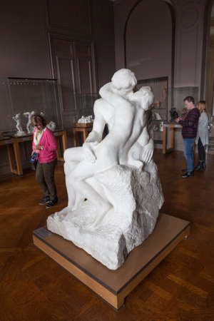 Paris, 30 december 2017: sculpture by rodin and people inside musee rodin in parisのeditorial素材