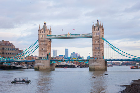 tower bridge in london at evening, cloudy daytime, ukの写真素材