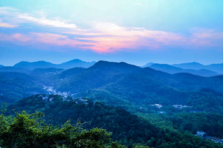 Hangzhou West Lake Mountainsの写真素材