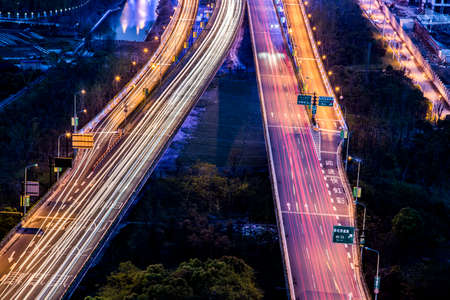 Trafficのeditorial素材