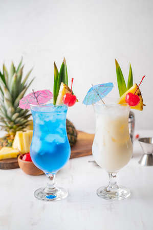 Summer cocktail image, pina colada and blue hawaiiの写真素材
