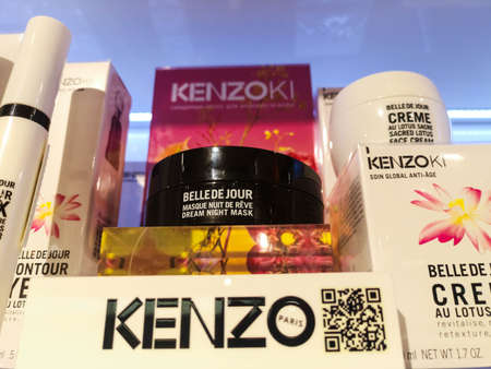 Face mask Kenzoki Belle de Jour Dream Night Kenzo in perfume and cosmetics store on February 20,...