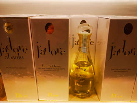 body and bath oil Dior Jadore Huile Divine with the scent of Grasse Rose 02/22/2021 in Russia, the...