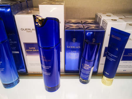 Anti-aging moisturizing lotion Super Aqua with a refreshing velvety texture fills the skin with...