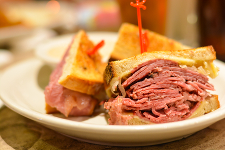 Corned beef pastrami sandwich close upの写真素材