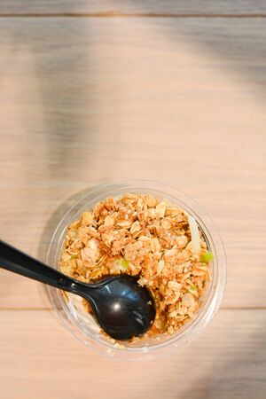 Eating a healthy lunch at officeの写真素材