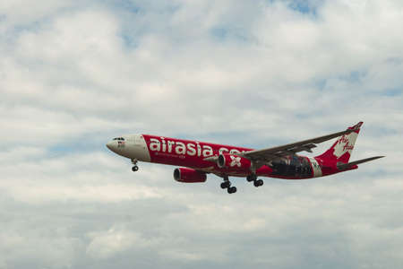 Kuala Lumpur, Malaysia, 17th Feb 2017, Air Asia aircraft on landing approach at the airportのeditorial素材