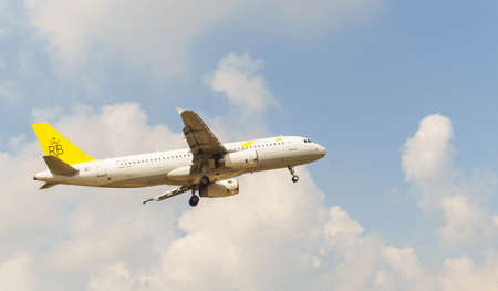 Kuala Lumpur, Malaysia, 15th March 2016, Royal Brunei Airlines aircraft on landing approach at the airportのeditorial素材