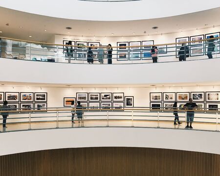 People at an art galleryのeditorial素材