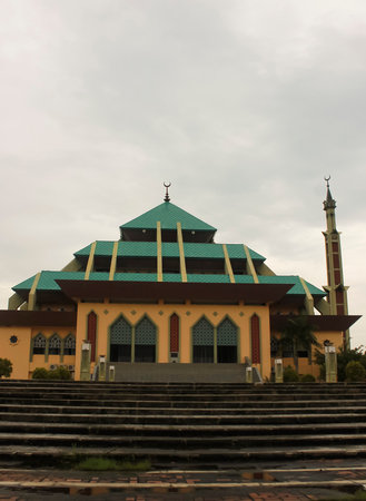 Batam Center Grand Mosque's photo. The mosque is located in the center of Batam city government in the Batam center area. October 5, 2021 Batam Indonesiaのeditorial素材
