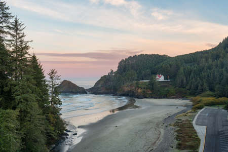 Parrot Rock, Pinnacle Rock and Heceta Head Lighthouse, Oregonの写真素材