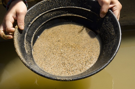A child panning for gold at a mine in Julian, CA の写真素材