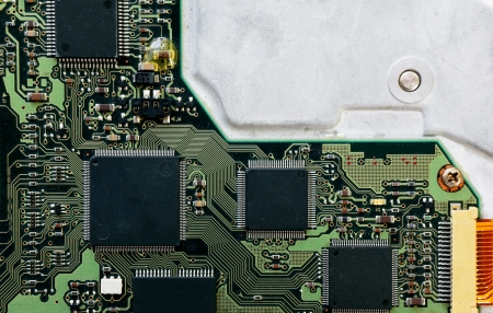 Hard disk drive