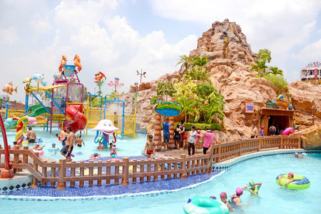 BANGKOK, THAILAND - MAY 2, 2015: Attractions at The Mall Water Park. It is one of largest water parks in Bangkok, on top roof of the Mall Department Store.のeditorial素材