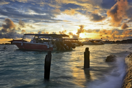 Beach with beautidul sunriseのeditorial素材