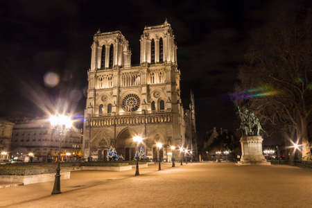 Notre Dame de Paris by nightのeditorial素材