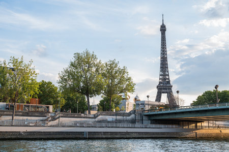 Paris, France - August 26 2022: View of Eiffel tower from the river cruise boat near the bridge called Pont del Almaのeditorial素材