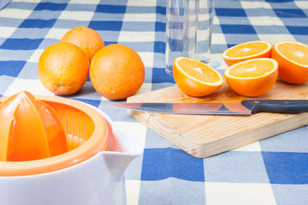 Different ingredients to make a fresh and natural orange juice
