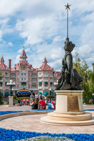 FRANCE, PARIS - Aug 16, 2017: View of beautiful entrance to Disneyland Paris in sunny day in Disneyland Paris, Marne-la-Vallee Chessy in Paris, France on August 16, 2017のeditorial素材