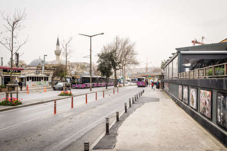 Istanbul, Turkey - March 24, 2016: People on the Uskudar bus stop in Istanbul, Turkeyのeditorial素材