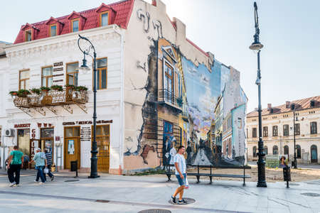 Craiova, Romania - September 16, 2016: People are walking on Fratii Buzesti street in Craiova, Romaniaのeditorial素材