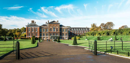 London, United Kingdom - October 17, 2016: People are visiting outside of Kensington Palace in London, England.のeditorial素材