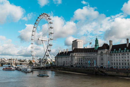 London, United Kingdom - October 18, 2016: View on the London Eye and the Thames river in London, UKのeditorial素材