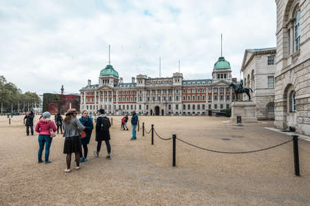 London, United Kingdom - October 20, 2016: People are visiting Royal Horse Guards parade  at the Admiralty House in London, Englandのeditorial素材