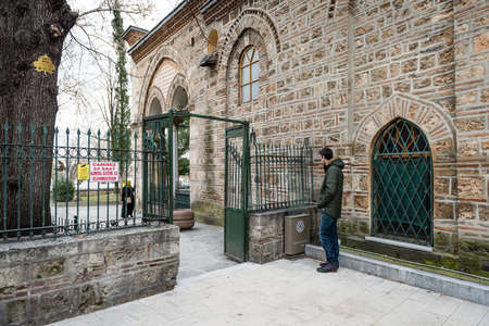 Bursa, Turkey - February 04, 2017: People are visiting Orhan Gazi Mosque (Orhan Camii) in Bursa, Turkeyのeditorial素材