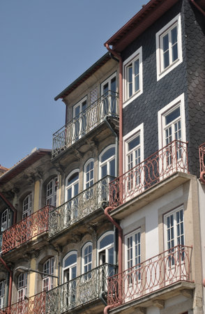 Facades of houses in the old town of Porto, Portugalの写真素材