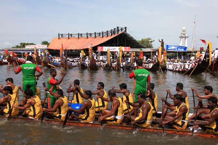 ALLEPPEY, INDIA - AUG 09,2014- Snake boat teams competing in the most popular Nehru Trophy Boat race held in Alleppey,Kerala, India.のeditorial素材