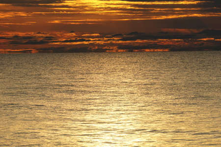 Sky Meets Water at Duskの写真素材