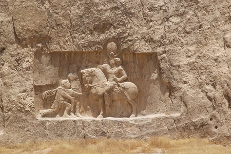 The relief of triumph of Shapur I over the roman emperor Valerian at Naqsh-e Rustam, Iran  Naqsh-e Rustam is an ancient necropolis located about 12 kilometres of Persepolis and few hundreds meter from Naqsh-e Rajab  The oldest relief dates to 1000 BC  Fouのeditorial素材