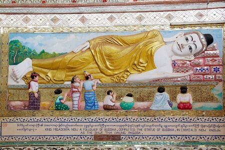Decoration along the Shwethalyaung Buddha. It is a reclining Buddha in the west side of Bago Myanmar. The Buddha has a length of 55 meters. The Buddha is believed to be built in 994 it was lost in 1757 and rediscovered in 1880 under a cover of jungle growのeditorial素材