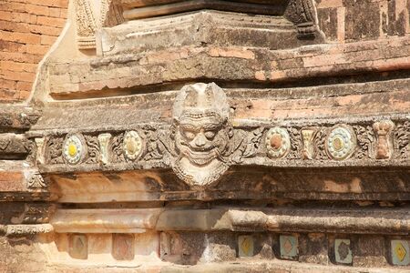 Details of the bas-relief at the Sulamani temple, Bagan, Myanmar. Sulamani temple was built in 1183 by King Narapatisithu. Sulamani temple was restored after the 1975 earthquake.の写真素材
