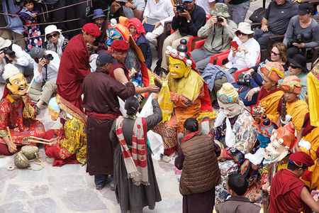 Dance Performance at the Hemis Monastery during the Hemis festival in Ladakh, India. Hemis Monastery is a Buddhist monastery existed before the 11th Century.のeditorial素材