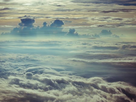 Among the Cloudsの写真素材