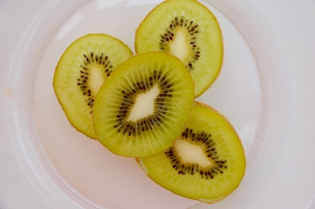 Kiwi fruit in a bowlの写真素材