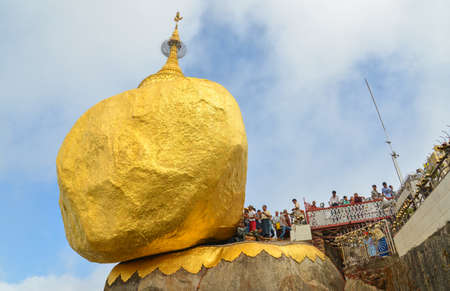 Kyaiktiyo, Mon state, Myanmar- April 24, 2016:  Buddhist prayers at Kyaiktiyo Pagoda (Golden Rock), One of the most Buddhist worshipful place in Myanmar.のeditorial素材
