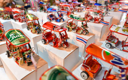 Chiang Mai, Thailand - Jan 14, 2017 :  Tuk Tuk handicraft from soda can for sale at Chiang mai street walkのeditorial素材