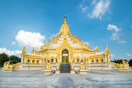 Swe Taw Myat, Buddha Tooth Relic Pagoda (Yangon, Myanmar)の写真素材