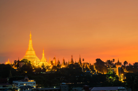 Yangon, Myanmar view of Shwedagon Pagoda at dusk.の写真素材