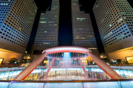 Fountain show at Fountain of Wealth Suntec Tower in Singapore. Fountain of Wealth is biggest fountain in Singapore.のeditorial素材